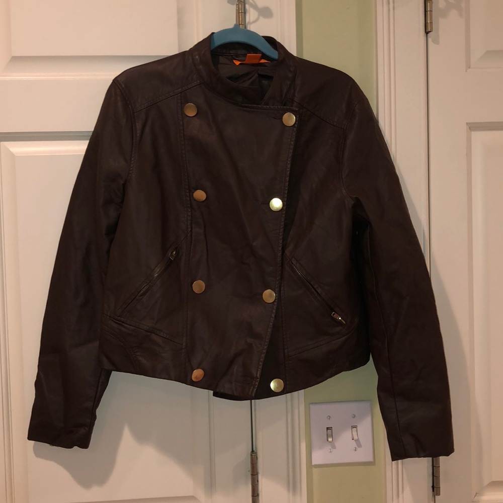 NEVER WORN LEATHER JACKET